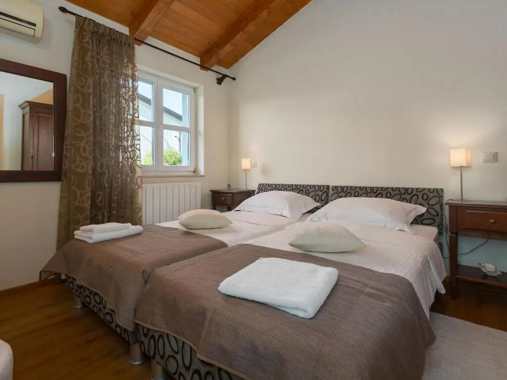 Santa Maria Domenica For Up To 12 Persons Villa Kastelir
