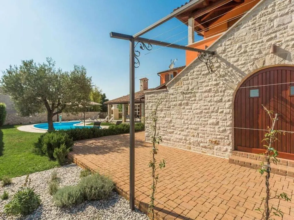 Santa Maria Domenica For Up To 12 Persons Villa Kastelir 0*,  Croatia